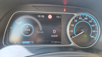 Nissan Leaf 2018 40kWh X dobrá výbava X možný odpočet DPH - 12