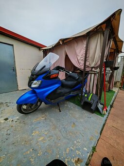 Burgman 650 executive - 12