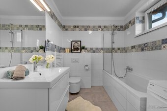 NA PREDAJ NOVOSTAVBA 3-IZBOVÉHO RODINNÉHO DOMU V STUPAVE - 12