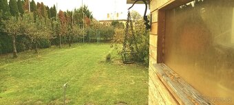 Kompletne zariadený 3-i byt v RD na dobrej adrese v Hlohovci - 12