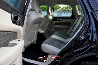 ⏩ Volvo XC60 B4 Momentum AWD A/T - 12