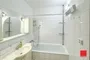 Priestranný 3izbový byt s balkónom - 12