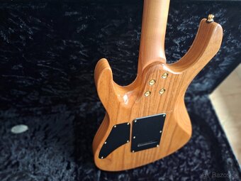 SUHR Modern Custom shop - 12