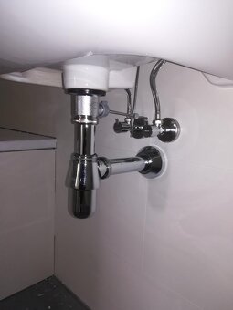 Služby na stavebne a vodoinštalačne práce - 12