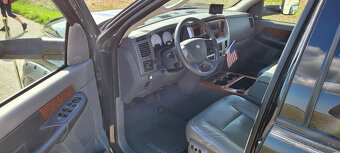 Dodge RAM 2500 MegaCab - 12