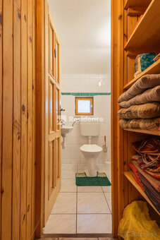 Na predaj čarovná chata uprostred lesa – Liptovský Ján - 12