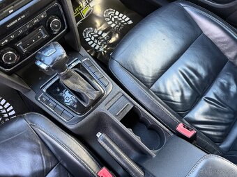 Škoda Superb Combi 2.0 TDI CR 170k Elegance DSG - 12