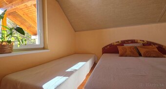 V prekrásnom prostredí prírody rekreačná chata s pozemkom 38 - 12