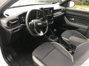 Dacia Duster 1.2 TCe MHEV 4x4 r.v.2024/8 EXTREME ČR DPH - 12