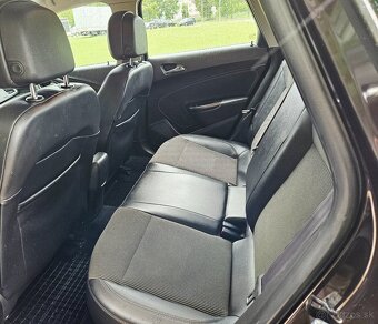 Opel Astra J - 12