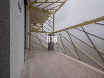 Štýlový svetlý 2i v novostavbe - KOLÍSKY - 12