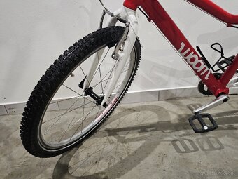 Woom 5 červenej farby - detský bicykel - 12