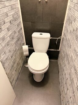 PREDANÉ 3 izbový byt, Centrum II Dubnica n/Váhom, garáž - 12