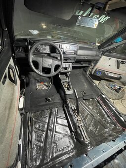 Volkswagen Golf MK2 1.6 TD 51KW - 12