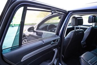 VOLKSVAGEN PASSAT 140kw R - 12