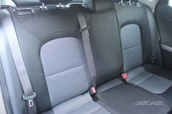 Kia Ceed 1,4 MPi 16V 73 kW LIMITOVANÁ EDÍCIA - 12