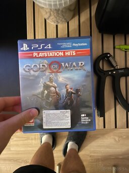 PS4 pro 1tb - 12