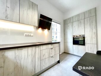 RADO | 2-izbový byt 64m2 + balkón 3m2 | Flöglova - Staré Mes - 12