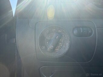 Volkswagen Golf MK5 1.4 Comfortline - 12