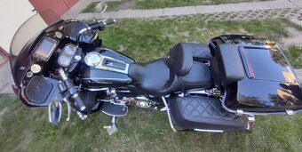 Harley Davidson Road Glide - 12