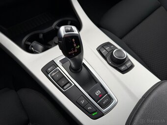 BMW X3 xDrive28i 245k A/T - 12