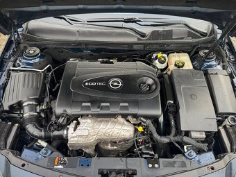 OPEL INSIGNIA 2.0CDTi - 12