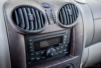 Mahindra Goa 2.2 16V CRDe GLX - 12