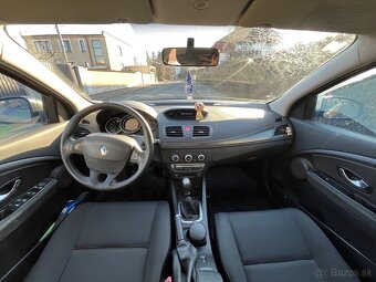 Renault Mégane III Grandtour 1.5 dCi (66 kW, 90 k) - 12