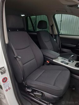 BMW X3 2.0D A/T XDRIVE (F25) - 12