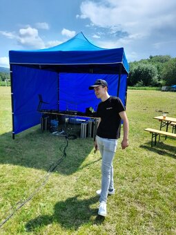 DJ- Ozvučenie a  Mobilné pódium na svadbu - 12
