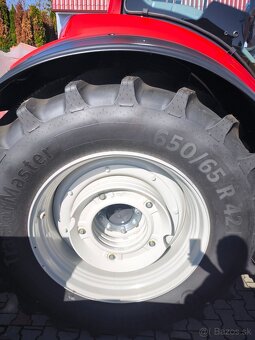 Traktor Valtra T235 Versu s otočným riadením Twin-Trac - 12