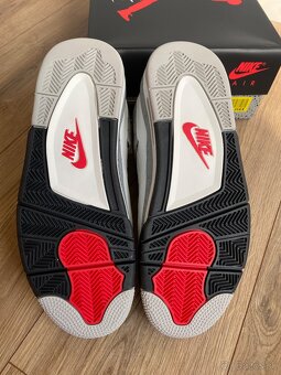 Air Jordan 4 Retro - White Cement - 12