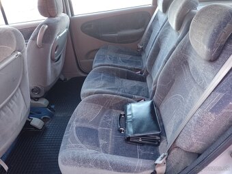 Predám Renault Scénic 1.6 benzín - 12
