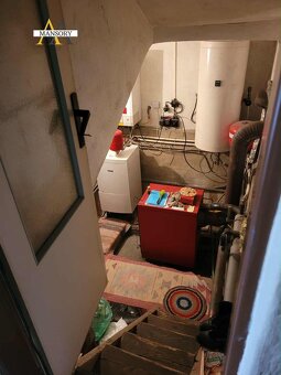 Na predaj  4-izbový rodinný dom na pozemku 4 182 m2 - 12