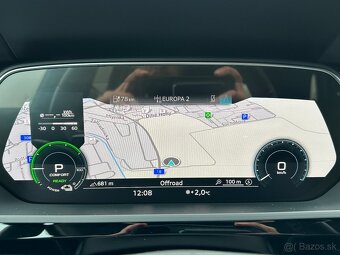 Audi E-tron quattro 50, r.v.: 2022 - 12
