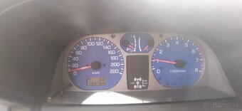 Mitsubishi Pajero Pinin - 12