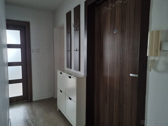 NA PREDAJ 4 IZBOVÝ BYT s LOGGIOU 78 m2 LIPOVÁ PIEŠŤANY - 12