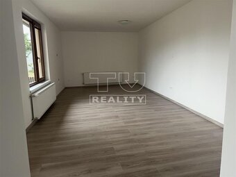 Ponúkame na predaj rodinný dom po úplnej rekonštrukcii v... - 12