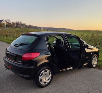 Peugeot 206 1.1 44KW/60 koní - 12