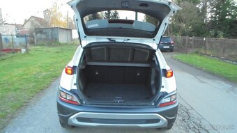 HYUNDAI KONA 1.0T-GDi 88KW benzin V ZARUKEnaj.18.000km M2024 - 12
