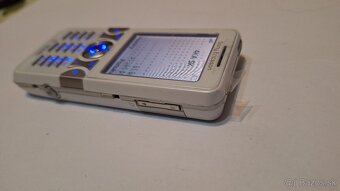 Sony ericsson K550i - 12