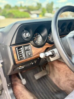 1989 Dodge B-250 RAM VAN Bivouac Conversion | PERFEKTNÍ STAV - 12