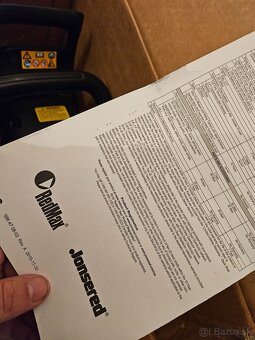 Motorova pila Jonsered Redmax - 12