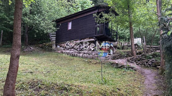 Chata so stavebným pozemkom, Sebedín - 12