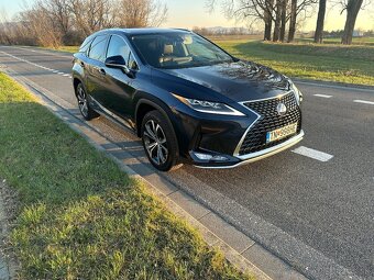 Lexus RX 450h - 12