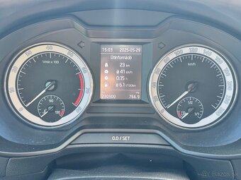 Škoda Octavia Combi 1.5 TSI - 12