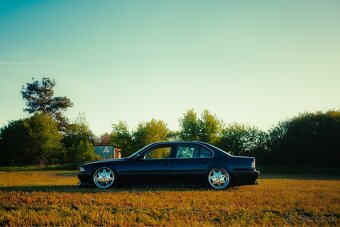 BMW e38 740i manual - 12