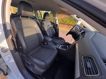 Volkswagen Golf  Variant VII - 1.6 TDI, pekný stav - 12