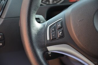 BMW X1 xDrive 18d AT/8 - 12