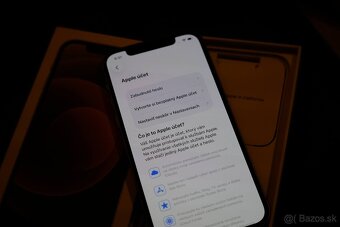 Apple iPhone 12 Purple 64GB - ako nový - 12
